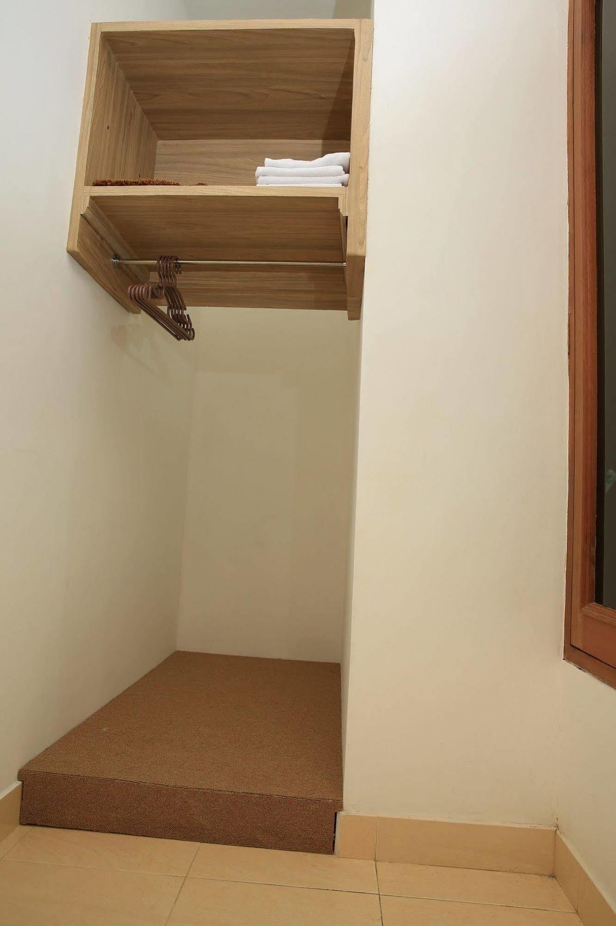 Puri Kusuma Guest House Selemadeg Exterior foto